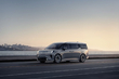 Test af den elektriske minivan Volvo EM90 foto 2