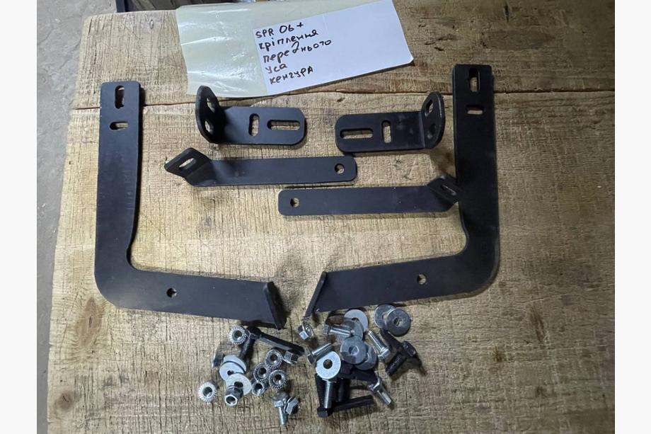 Mercedes Sprinter W906 2006–2018 Monteringsbeslag til bullbar V2 Image