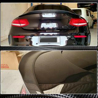 Spoiler V4 (til coupé 2015-2019, carbon) foto 3