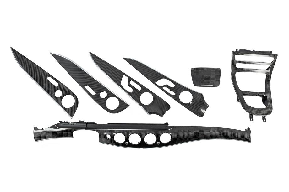 Mercedes E-klasse W213 2016–2023 Instrumentbordspaneler (Carbon) Image