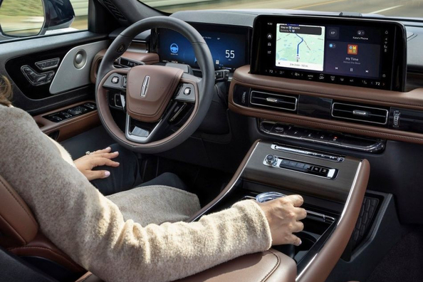 Lincoln Aviator 2025 anmeldelse: Opdateret bud på luksus Foto 5