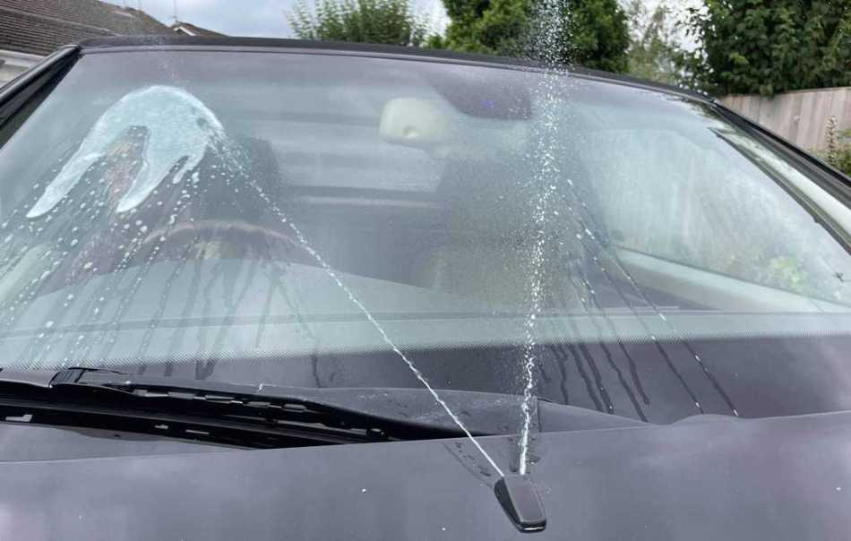 Sprinklervæske virker ikke: årsager og løsninger