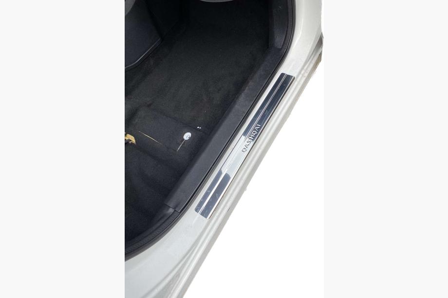 Nissan Qashqai 2014–2021 Dørtrinslister (Omsa, 4 stk., rustfrit stål) Image