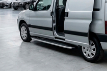 Peugeot Partner 1996–2008 Fullmond sidetrin (2 stk., aluminium) foto 1