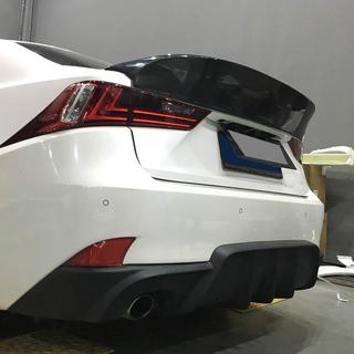 V4 spoiler (til 2013-2020, kulfiber) Lexus IS 2013– foto 2
