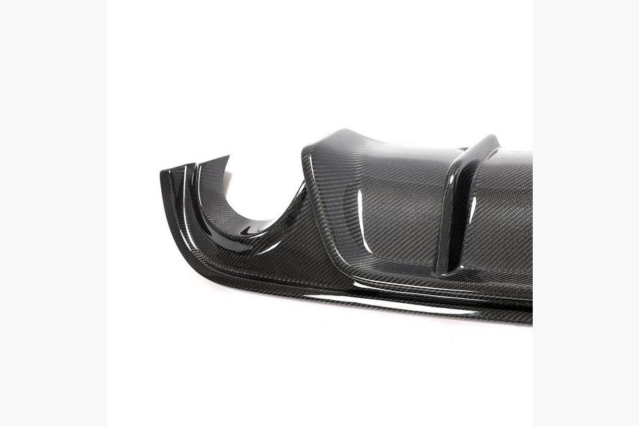 Infiniti Q50/Q60 2013–2024 V4 bagkofanger-diffuser (til Q50 Base/Sport 2014-2017, carbon) Foto 7