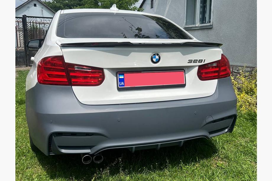 BMW 3-serie F30/F31 2012–2019 Bagkofanger i F80 M3-stil (til F30) Image