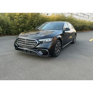 Forreste kofanger i W223 AMG-Line-stil foto 1