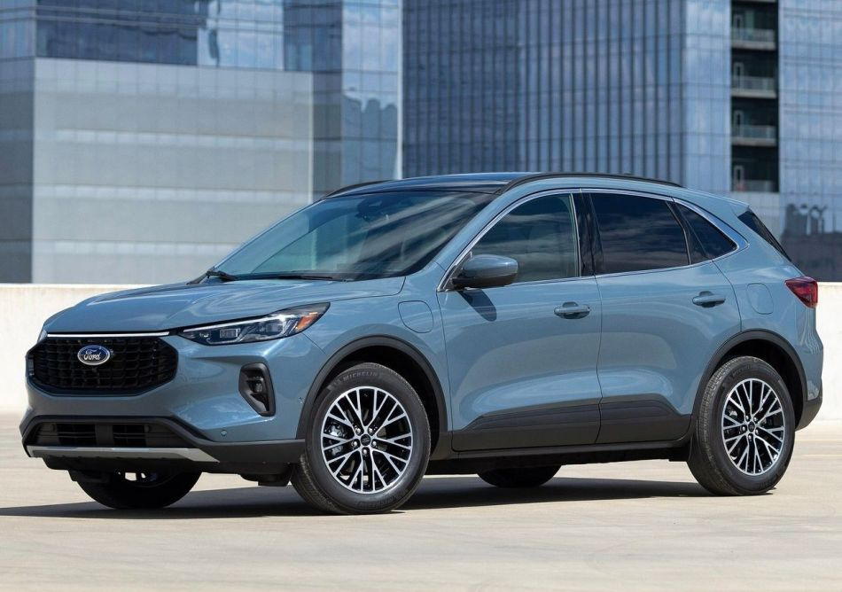 Test af Ford Escape: facelift 2023