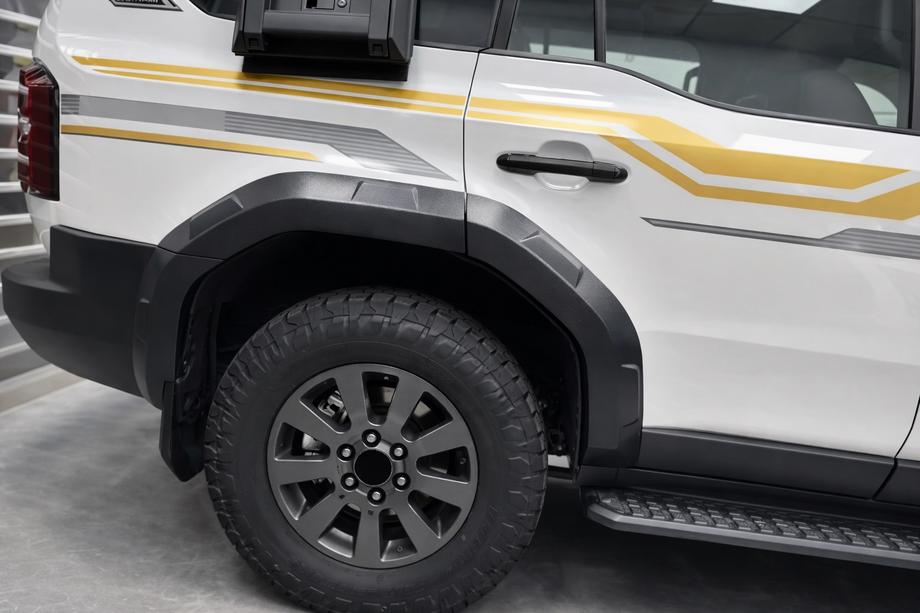 Toyota Land Cruiser Prado 250 2023– Sæt med skærmforøgere (12 stk.) Foto 4