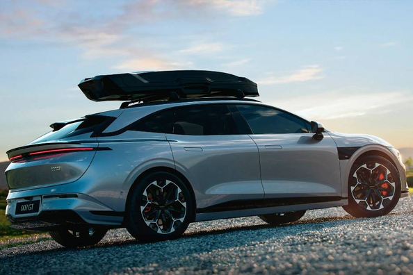 Zeekr 007 GT 2025: Test af en dynamisk elektrisk stationcar Foto 1