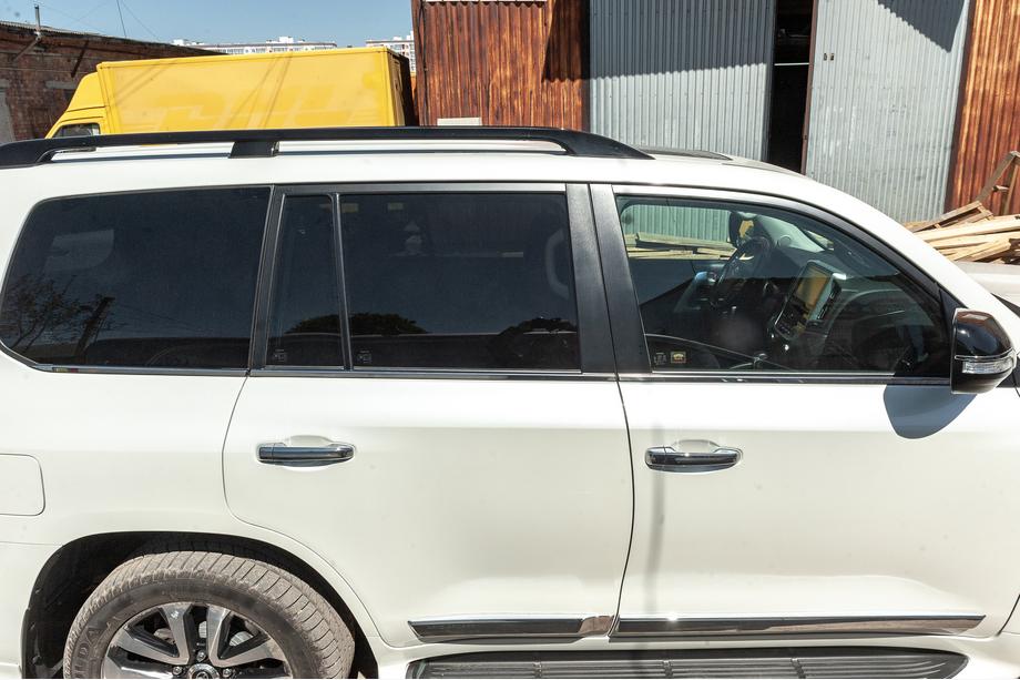 Toyota Land Cruiser 200 2007–2021 Vindueslister (6 stk., rustfrit stål) Foto 12