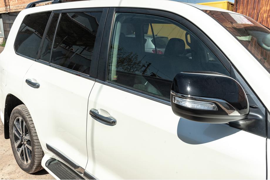 Toyota Land Cruiser 200 2007–2021 Vindueslister (6 stk., rustfrit stål) Foto 14