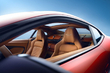 Aston Martin Vanquish III: britisk luksus og stil i sin essens foto 6