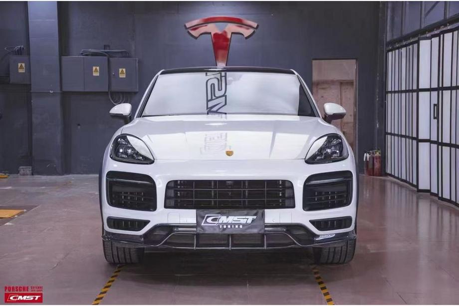 Porsche Cayenne 2018– Bodykit-sæt cmst-style Carbon (til Coupe 2019-2022) Image