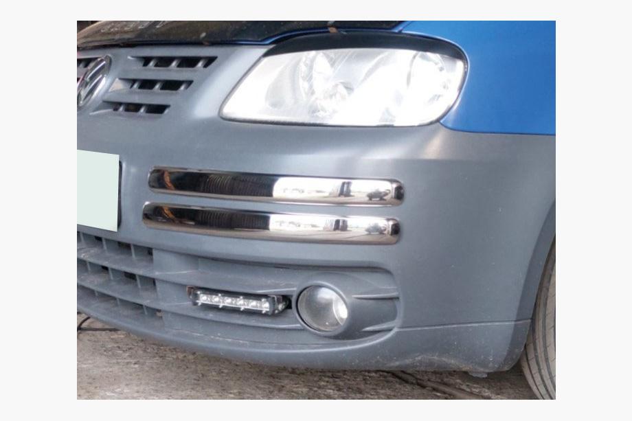 Volkswagen Caddy 2004–2010 Kofangerhjørnebeskyttere til forreste kofanger (4 stk., rustfrit stål) OmsaLine - italiensk rustfrit stål Image