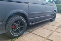 Volkswagen T5 2010–2015 Side trinbrætter X5-type sort (2 stk., aluminium) Kort akselafstand foto 1