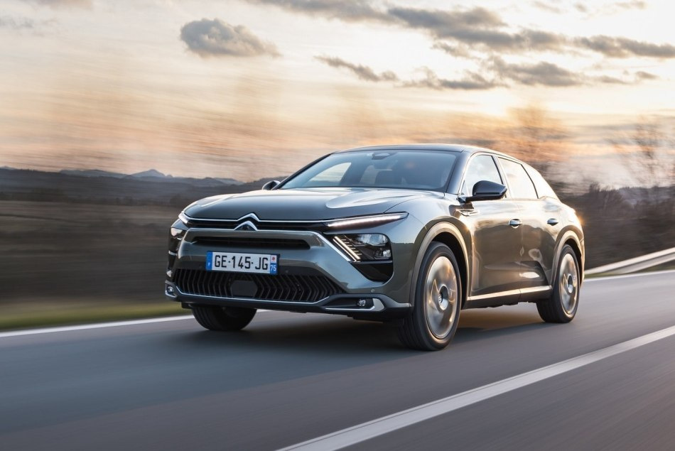 Test af Citroen C5 X: Komfort og stil i et unikt format