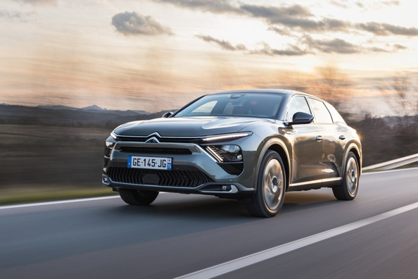 Test af Citroen C5 X: Komfort og stil i et unikt format