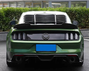 Ford Mustang 2015–2023 Spoiler V7 (Kulfiber) foto 4