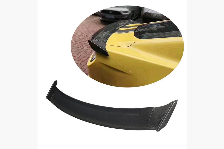 Ford Mustang 2015–2023 Spoiler V8 (Carbon) Foto 1