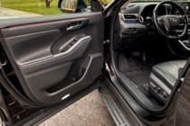 Toyota Highlander 2019– OEM sidetrin (2024+, 2 stk., aluminium) foto 9