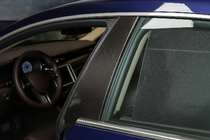 Maserati Quattroporte 2013–2023 Dørstolpeafdækninger (2013-2017, kulfiber) foto 1