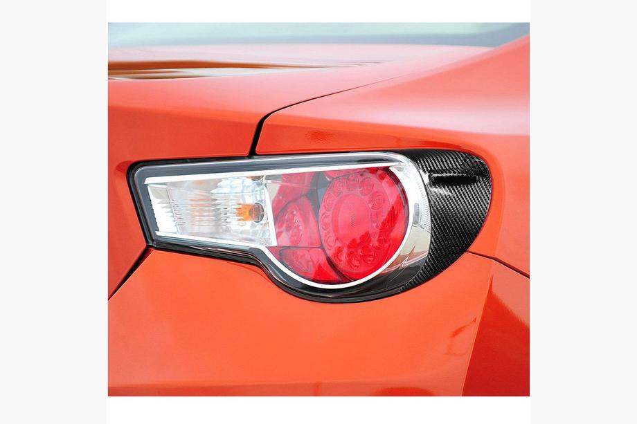 Subaru BRZ 2012–2021 Kulstof baglygtekåber Foto 2