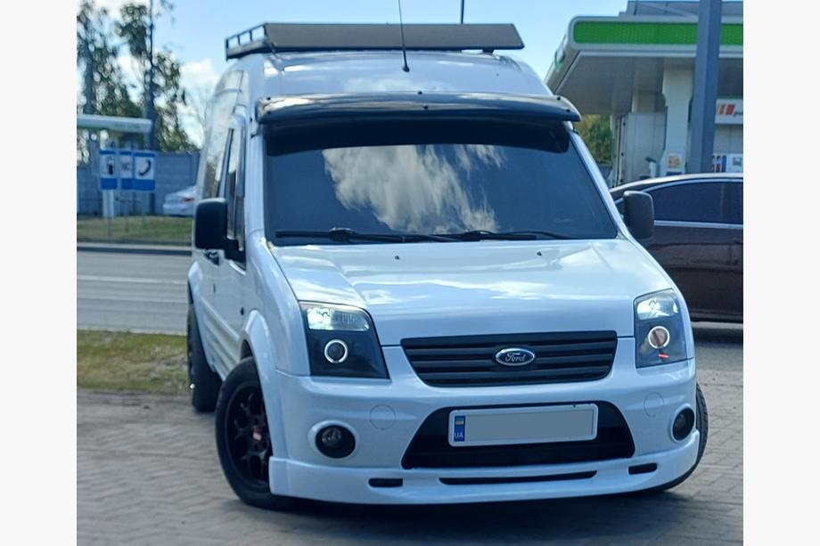 Ford Connect 2010–2013 Front nederste spoilerlæbe (til lakering) Image
