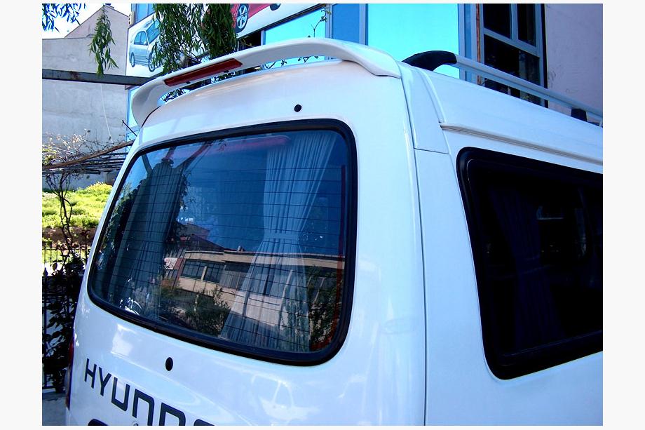 Hyundai H100 Spoiler (til lakering) Image