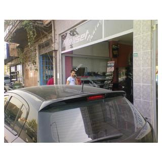 Spoiler til hatchback (til lakering) foto 2