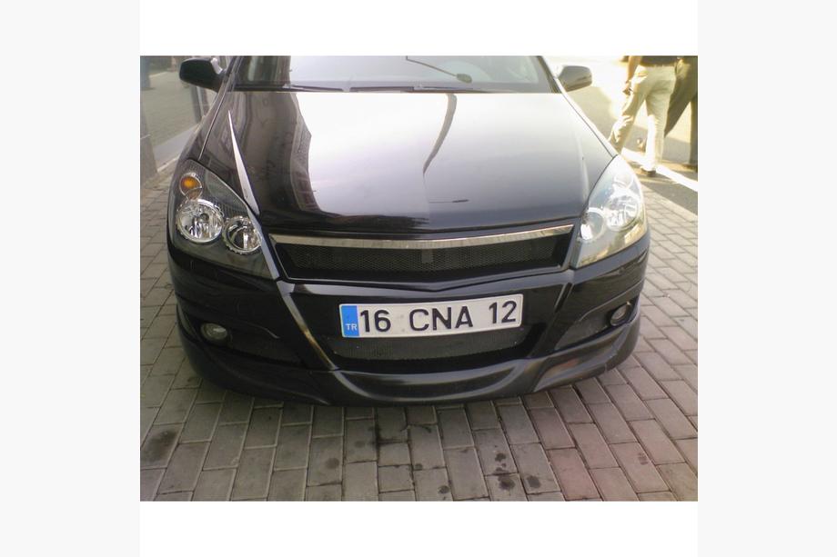 Opel Astra H 2004–2013 Nederste frontsplitter HB V1 (til lakering) Foto 3