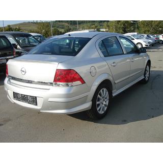 Bageste nedre diffuser Sedan (til lakering) Opel Astra H 2004–2013 foto 4