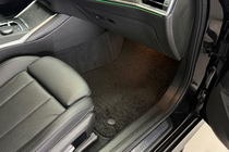BMW 3-serie G20/G21 2018– Tekstilmåtter Deluxe (Sorte) foto 3