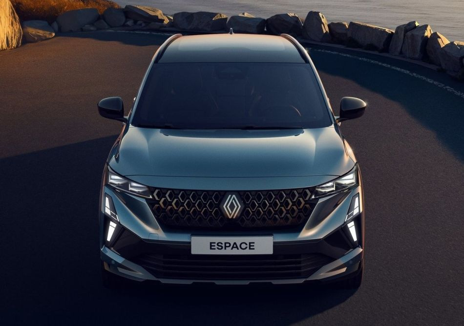 Renault Espace 2025: Test af den opdaterede familiebil
