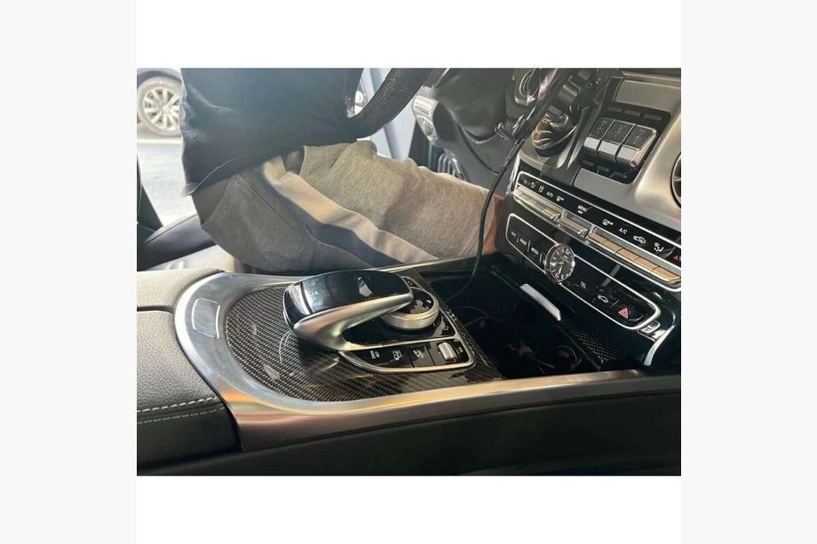 Mercedes G-Class W463 2018–2024 Sæt med carbon-indlæg til kabinen V2 Foto 2