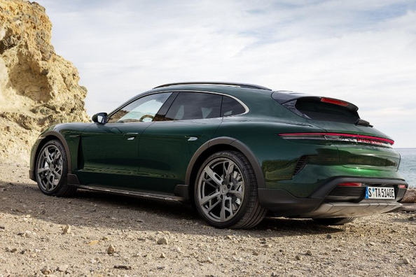 Porsche Taycan Cross Turismo 2024: Anmeldelse af elektrisk stationcar Foto 4