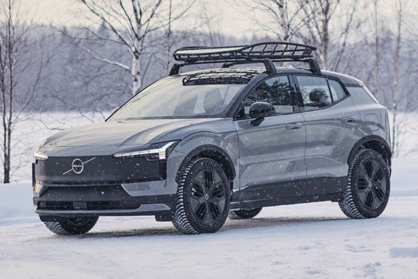 Volvo EX30 Cross Country: Anmeldelse af el-crossover i offroad-udgave