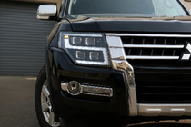 Mitsubishi Pajero Wagon IV 2006–2021 Forlygter LXR foto 2