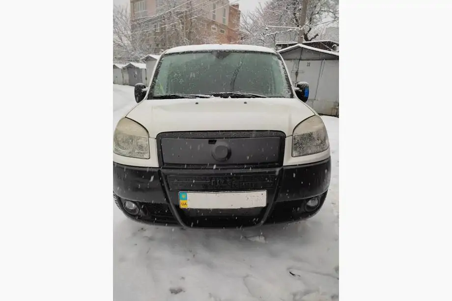 Fiat Doblo I 2005–2010 Øvre vinterafdækning til kølergrill Image