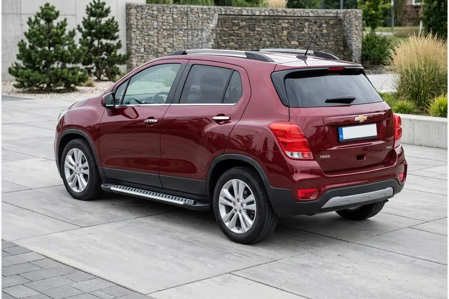 Chevrolet Trax 2012–2023 Sidetrin Line (2 stk., aluminium) Image