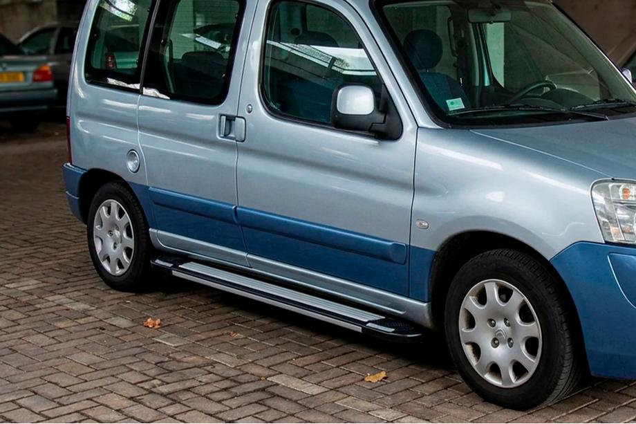 Peugeot Partner 1996–2008 Rainbow sidetrin (2 stk., aluminium) Image