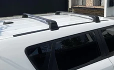 Renault Scenic/Grand 2003–2009 Lastbøjler til faste monteringspunkter, låsbare Wingbar V3 (2 stk.) foto 1