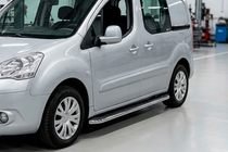 Peugeot Partner Tepee 2008–2018 Maydos V1 sidetrin (2 stk., aluminium ↗ rustfrit stål) foto 1