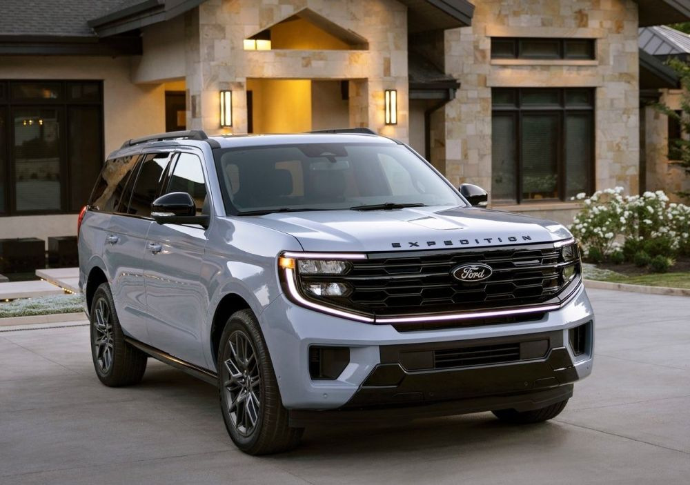 Test af Ford Expedition V 2025: stor SUV til store opgaver