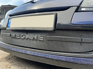 Renault Megane III 2009–2016 Vinterafdækning til kølergrill (2009-2013, nederste) Mat foto 9