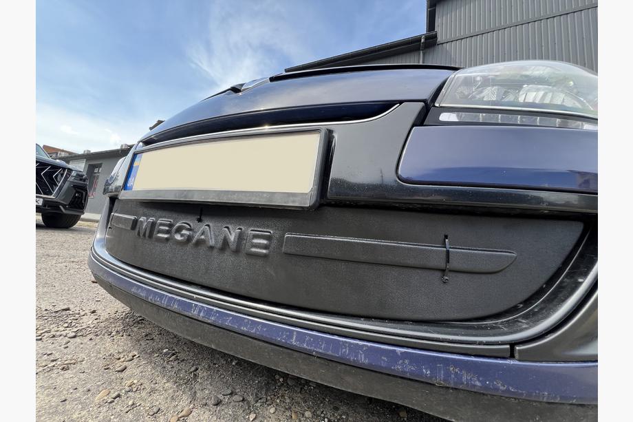 Renault Megane III 2009–2016 Vinterafdækning til kølergrill (2009-2013, nederste) Foto 7