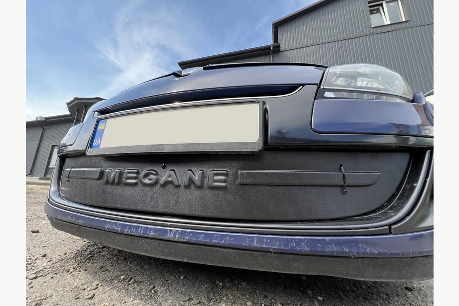 Renault Megane III 2009–2016 Vinterafdækning til kølergrill (2009-2013, nederste) Foto 2