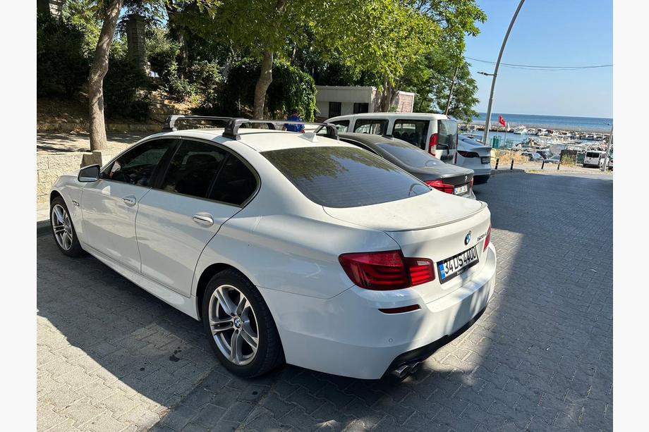 BMW 5-serie F10/F11 2010–2016 Tagbøjler (tværstænger) til originale monteringspunkter Ecem V3 (2 stk) Sort, 110 cm Foto 7