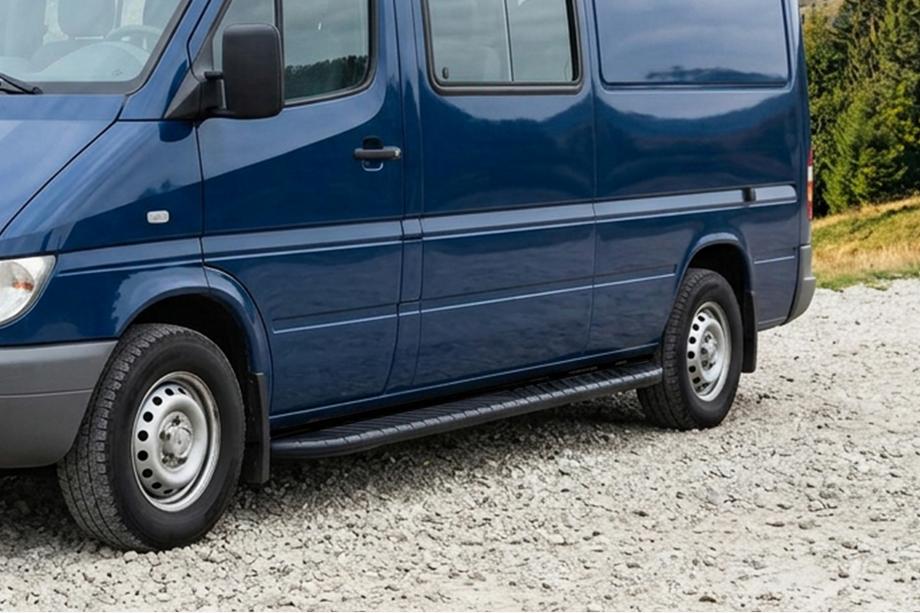 Volkswagen LT 1995–2006 Sidetrin Bosphorus Black (2 stk., aluminium) Image